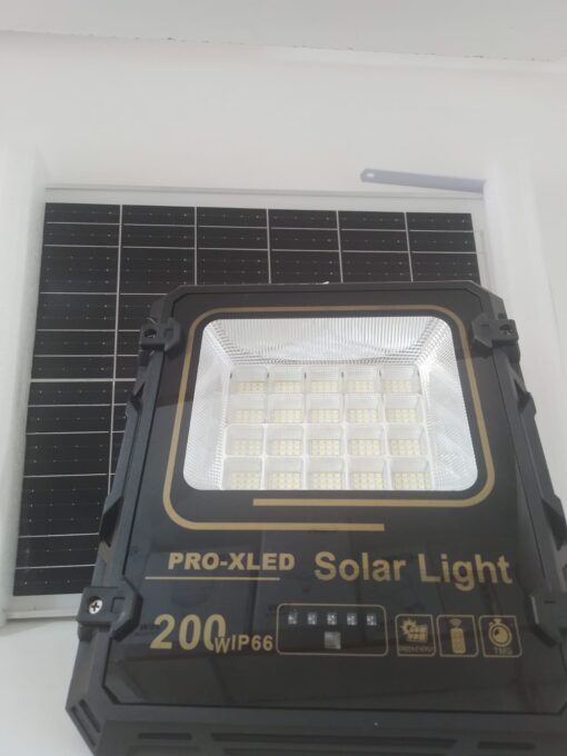 Projecteur Solaire PRO-XLED 200W